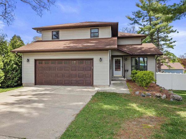 121 Merton Avenue, Lodi, WI 53555