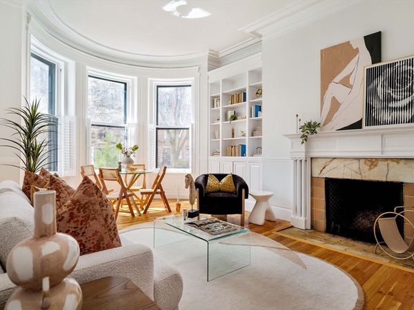 486 Beacon St, Unit 1, Boston, MA 02115