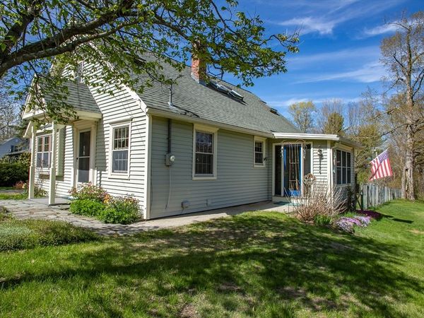 20 Cottage Ln, Templeton, MA 01468