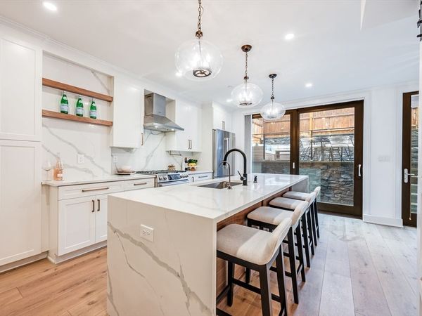 776 East Sixth Street, Unit 1, Boston, MA 02127