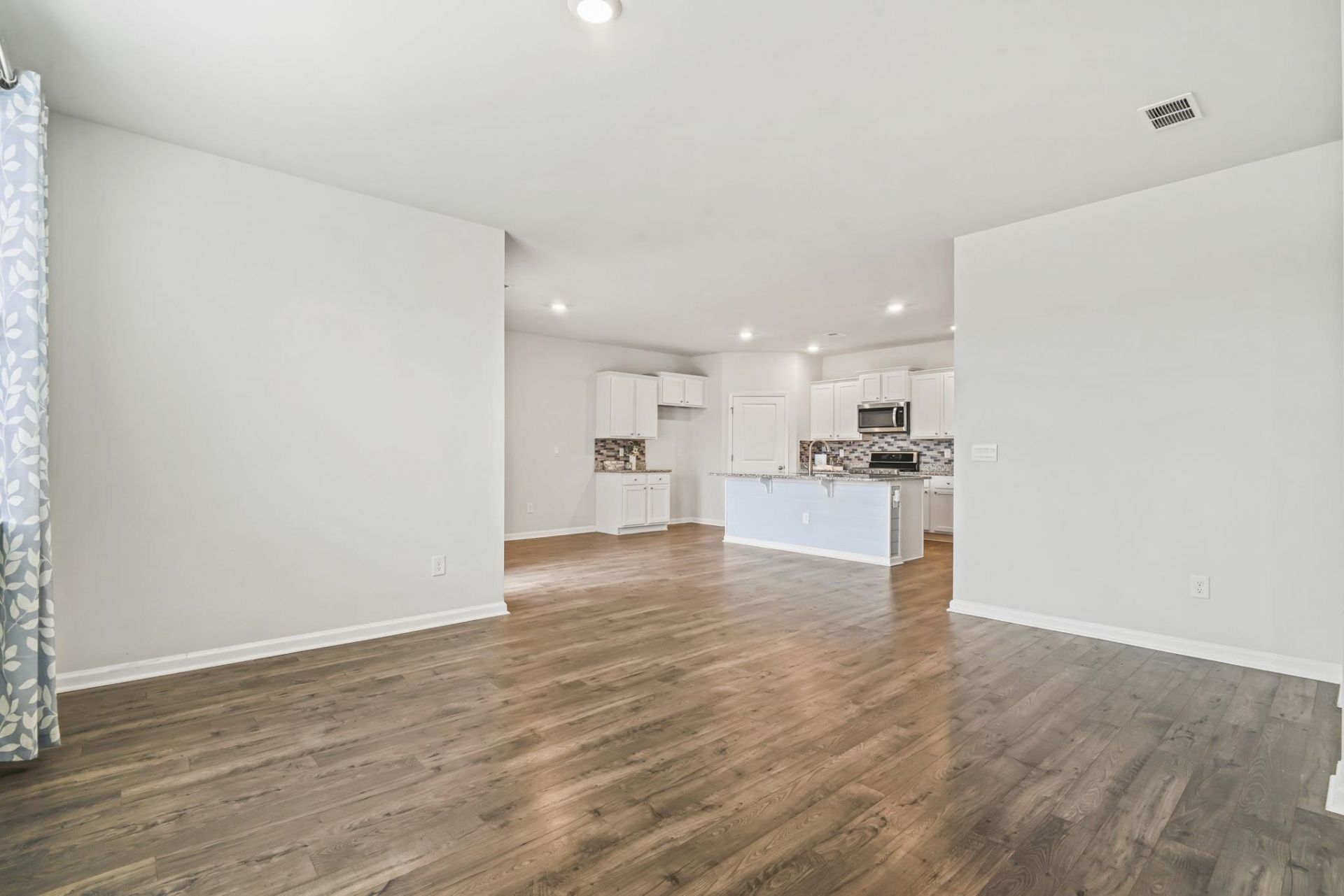 2048 Ridgedale Dr. Photo 21