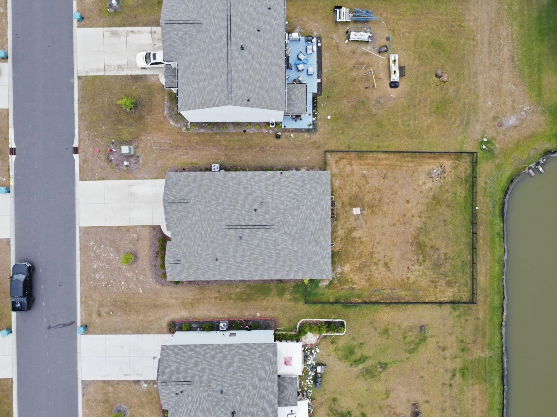 2048 Ridgedale Dr. Photo 30