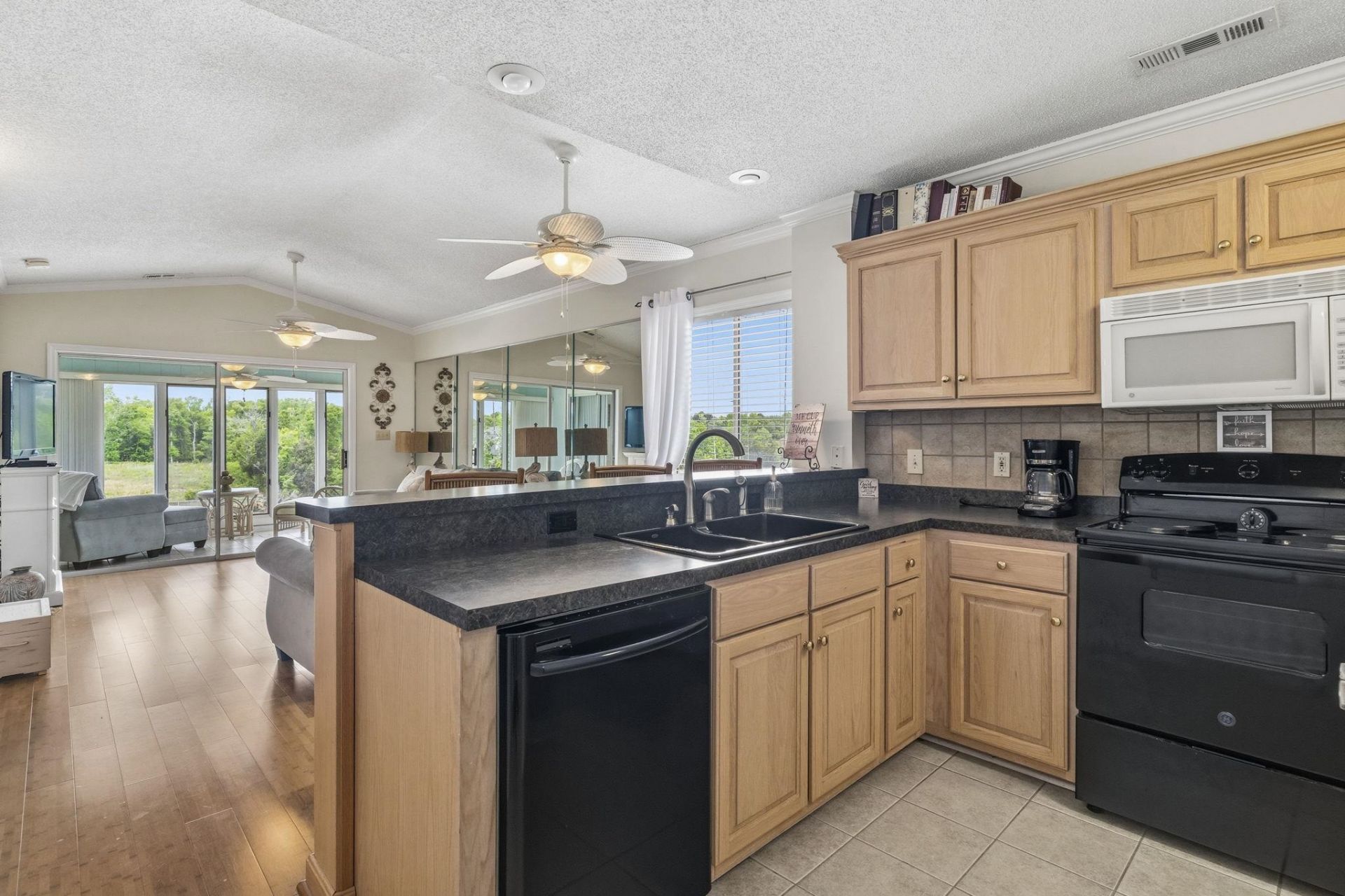 214 Landing Rd. Photo 10