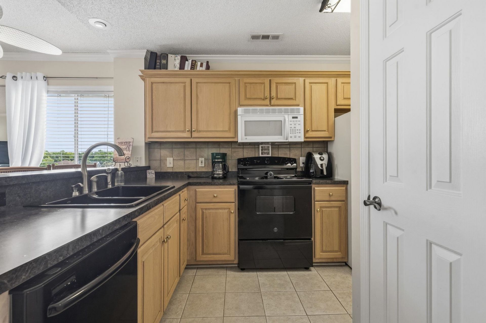 214 Landing Rd. Photo 8