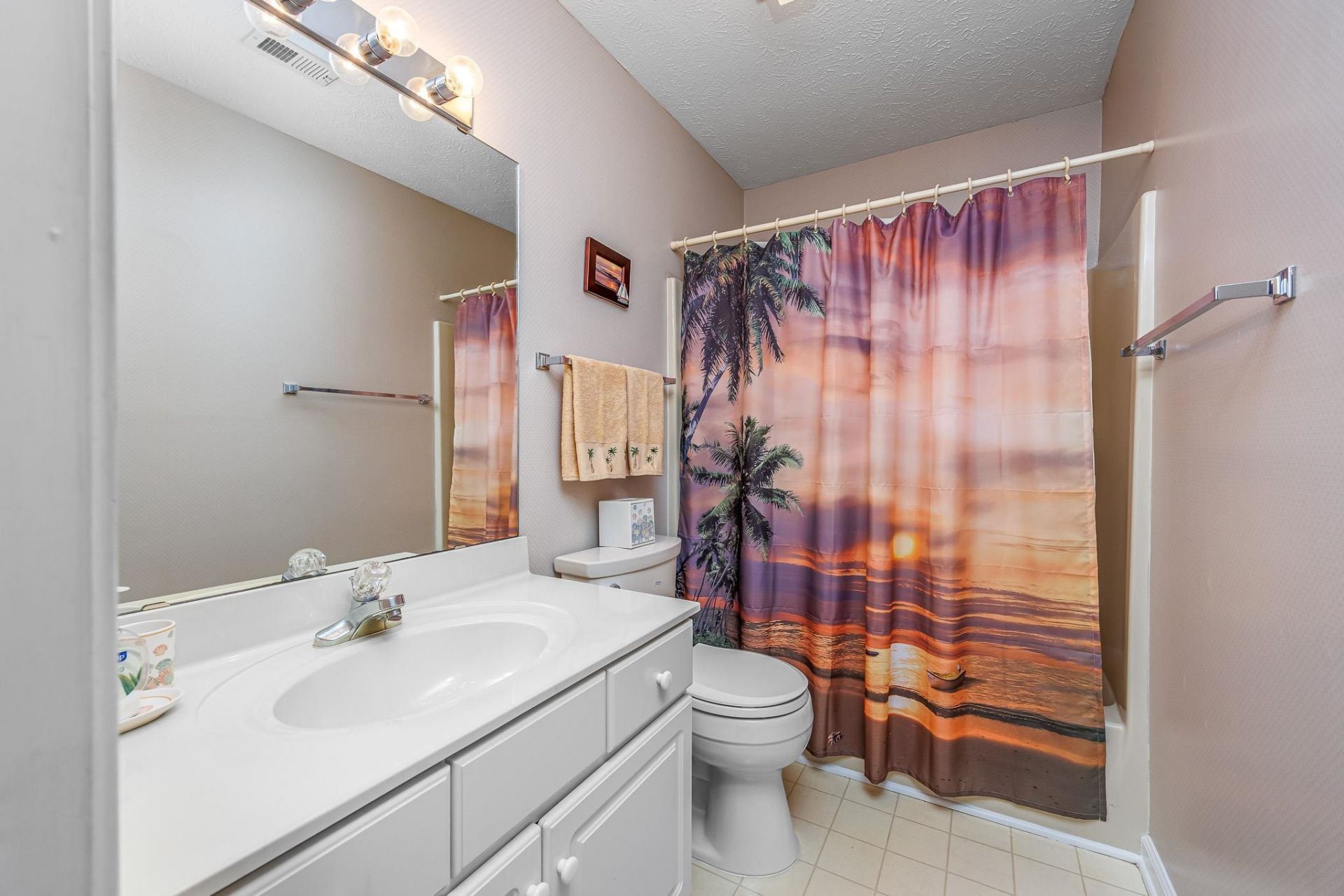 4633 Lightkeepers Way Photo 17