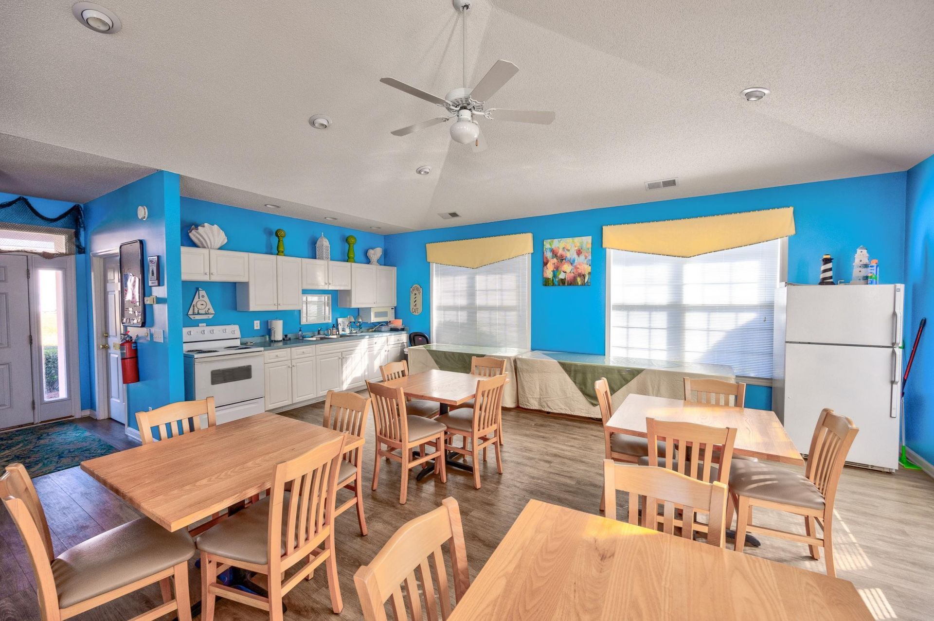 4633 Lightkeepers Way Photo 40