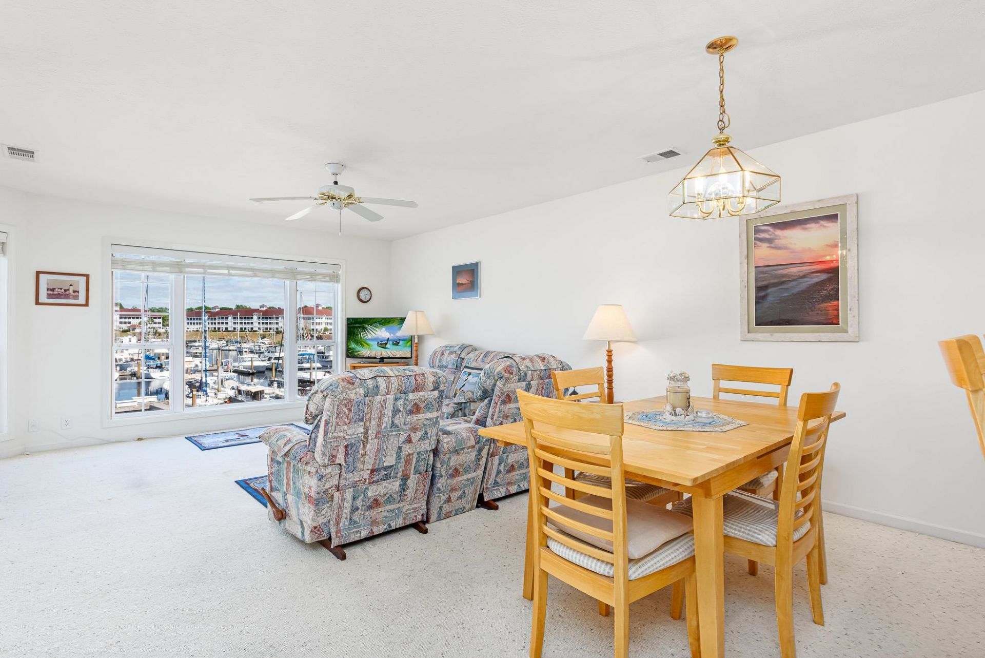 4633 Lightkeepers Way Photo 8