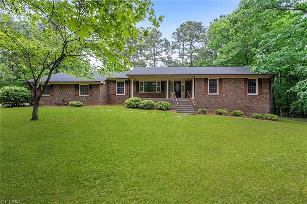 3047 Isley Drive, Snow Camp, NC 27349 Main Photo