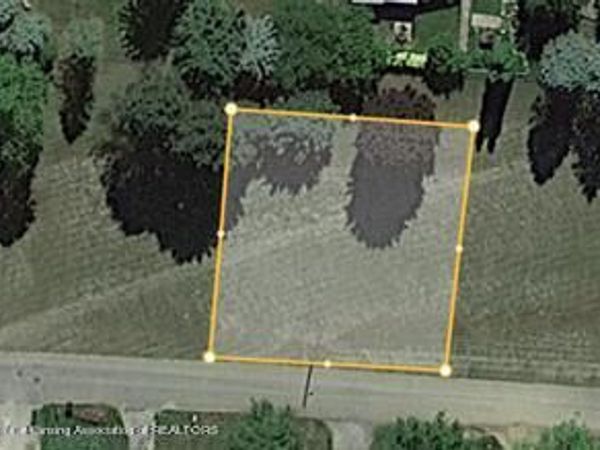 817 Hammont Street, Owosso, MI 48867