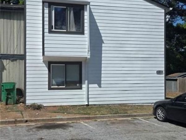 6022 Regent Manor, Lithonia, GA 30058