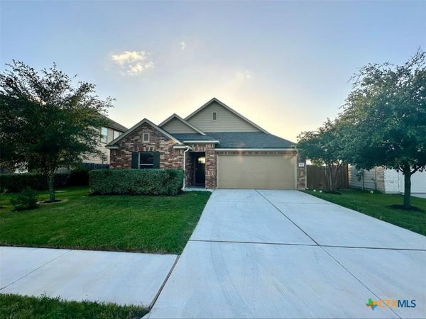 102 Schuylerville Drive , Elgin, TX 78621