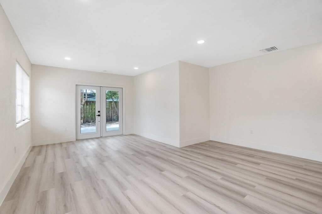 3429 E Shore Road, Miramar, FL 33023 Photo