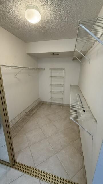 2238 N Cypress Bend Drive, Unit 406, Pompano Beach, FL 33069 Photo