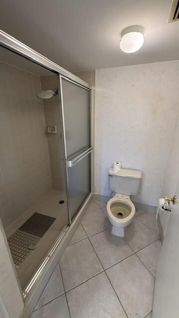 2238 N Cypress Bend Drive, Unit 406, Pompano Beach, FL 33069 Photo