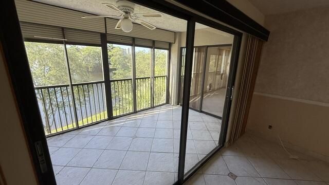 2238 N Cypress Bend Drive, Unit 406, Pompano Beach, FL 33069 Photo