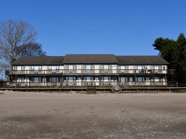 5226 Washington Avenue, Unit #103, Oscoda, MI 48750