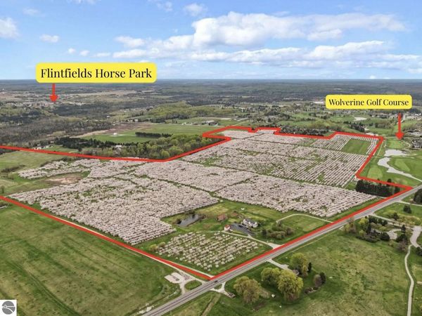 7710 US-31 N, Williamsburg, MI 49690