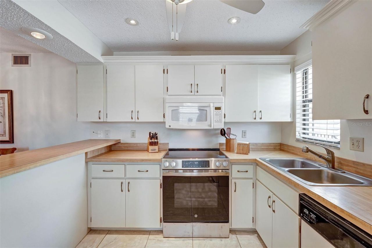 5400 34th Street W, Unit I9, Bradenton, FL 34210 Photo