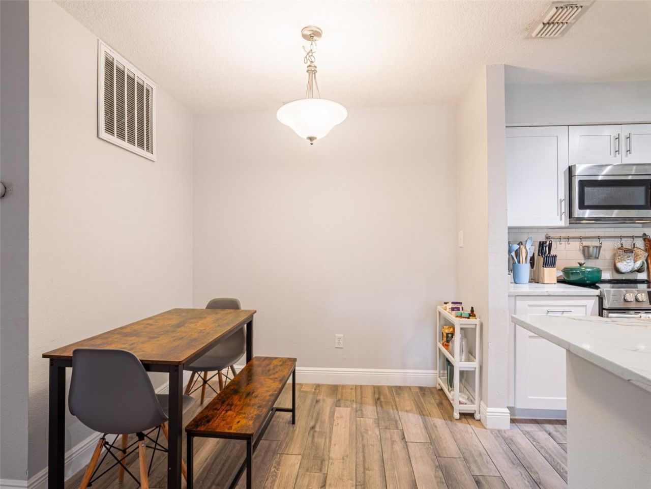 249 Afton Square, Unit 211, Altamonte Springs, FL 32714 Photo