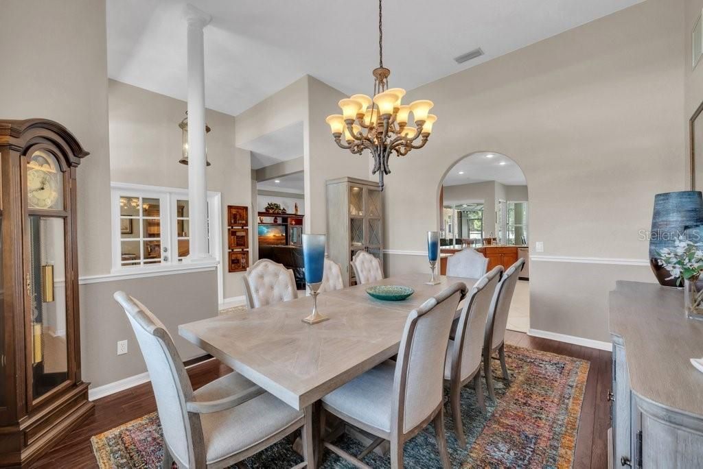 2221 Valrico Forest Drive, Valrico, FL 33594 Photo