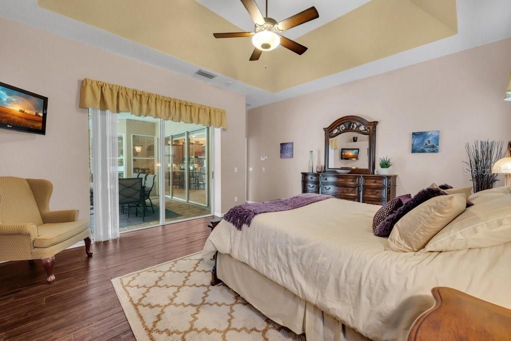2221 Valrico Forest Drive, Valrico, FL 33594 Photo