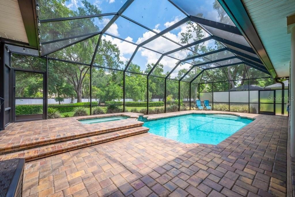 2221 Valrico Forest Drive, Valrico, FL 33594 Photo