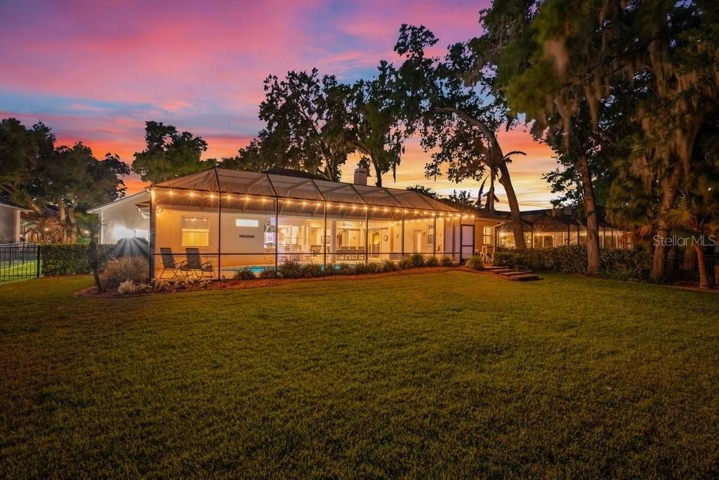 2221 Valrico Forest Drive, Valrico, FL 33594 Photo