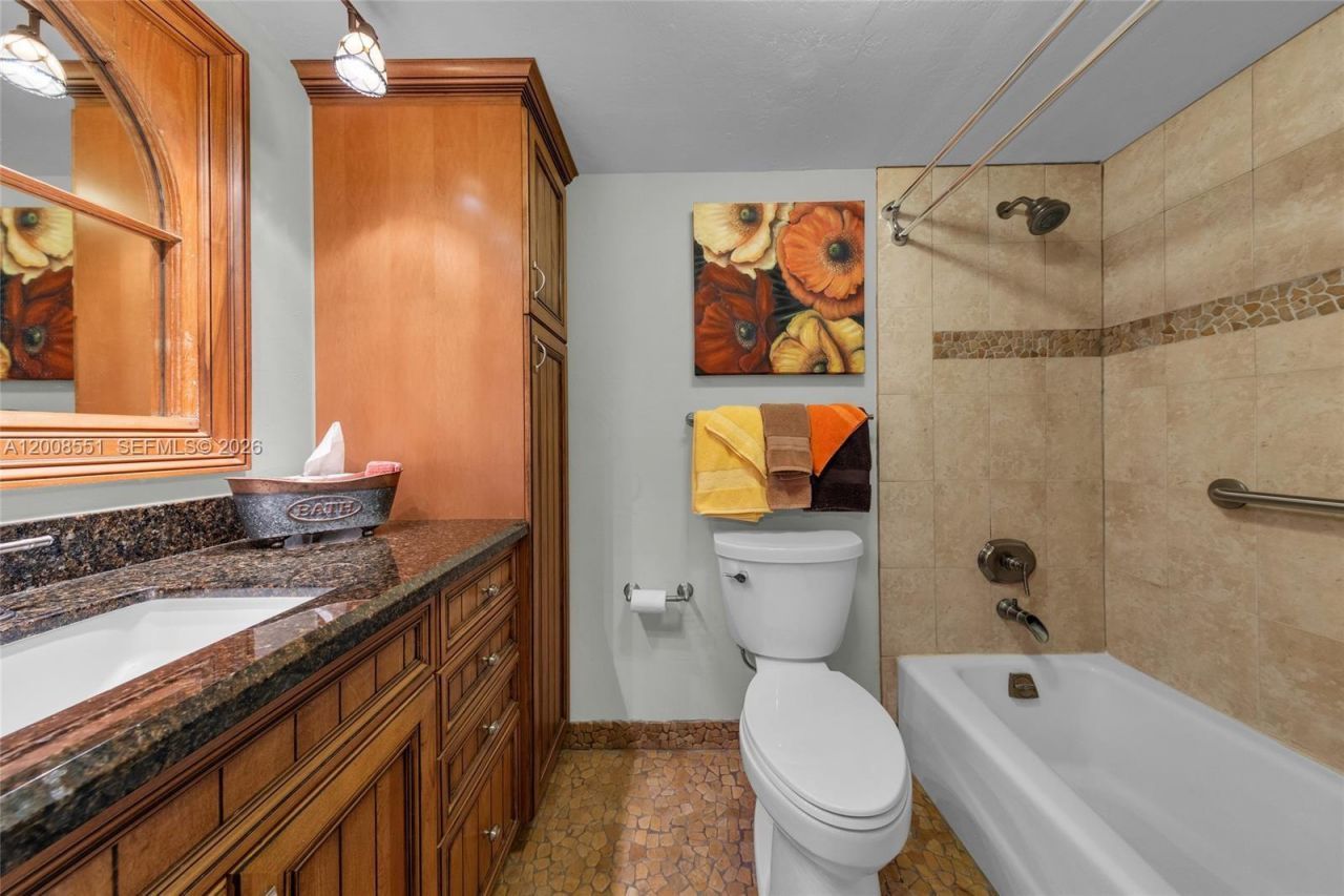 3050 NE 48th Ct , Unit 405, Lighthouse Point, FL 33064 Photo