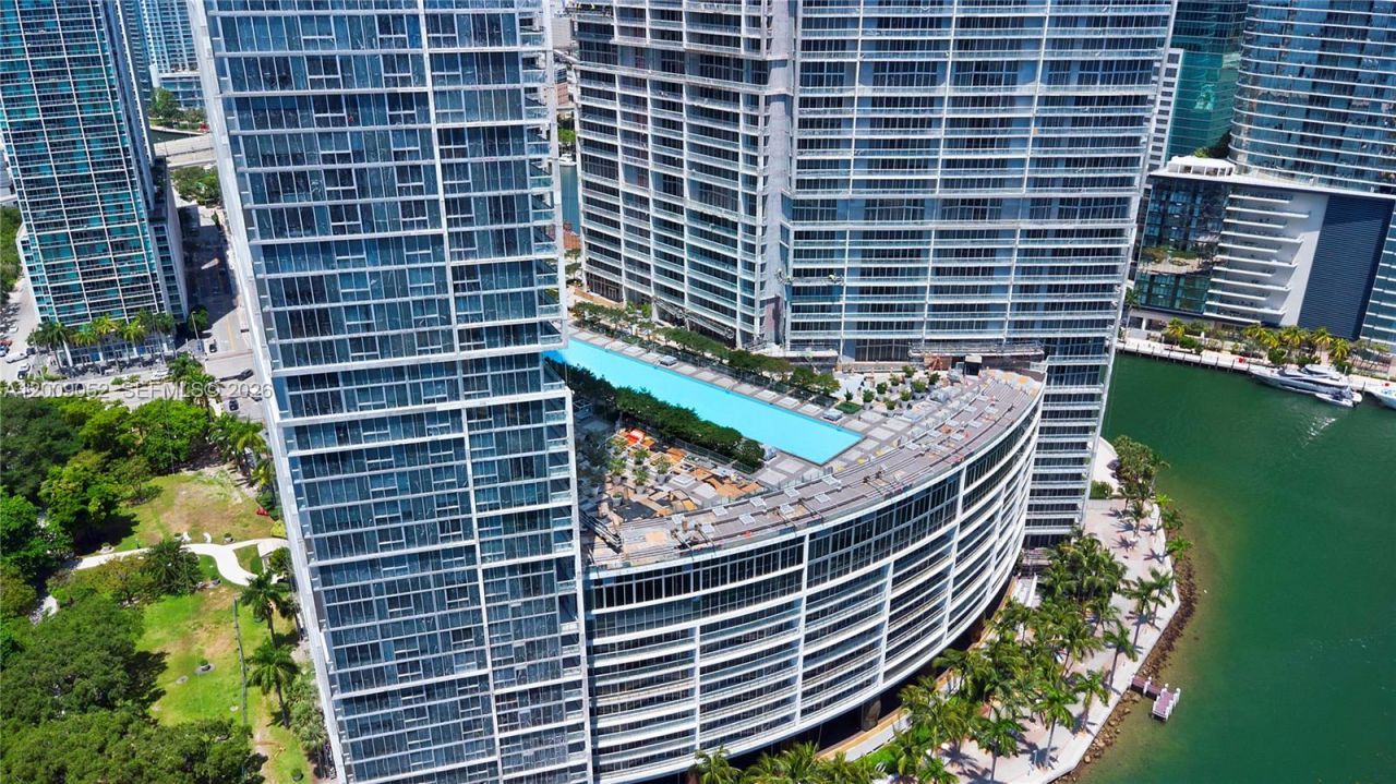 495 Brickell Ave , Unit 4009, Miami, FL 33131 Photo