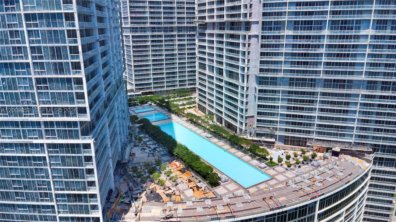 495 Brickell Ave , Unit 4009, Miami, FL 33131 Photo