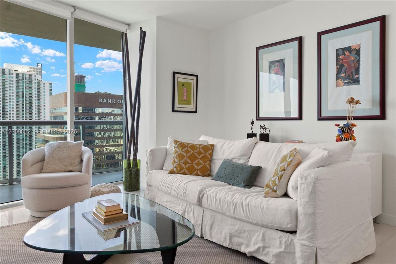 495 Brickell Ave , Unit 4009, Miami, FL 33131 Photo