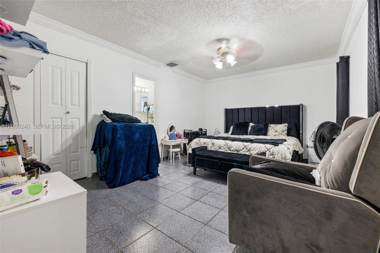 11810 SW 172nd St , Miami, FL 33177 Photo