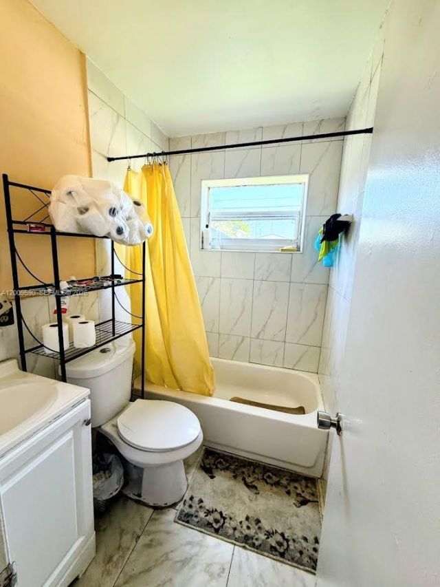 14615 NE 14th Ave , Miami, FL 33161 Photo