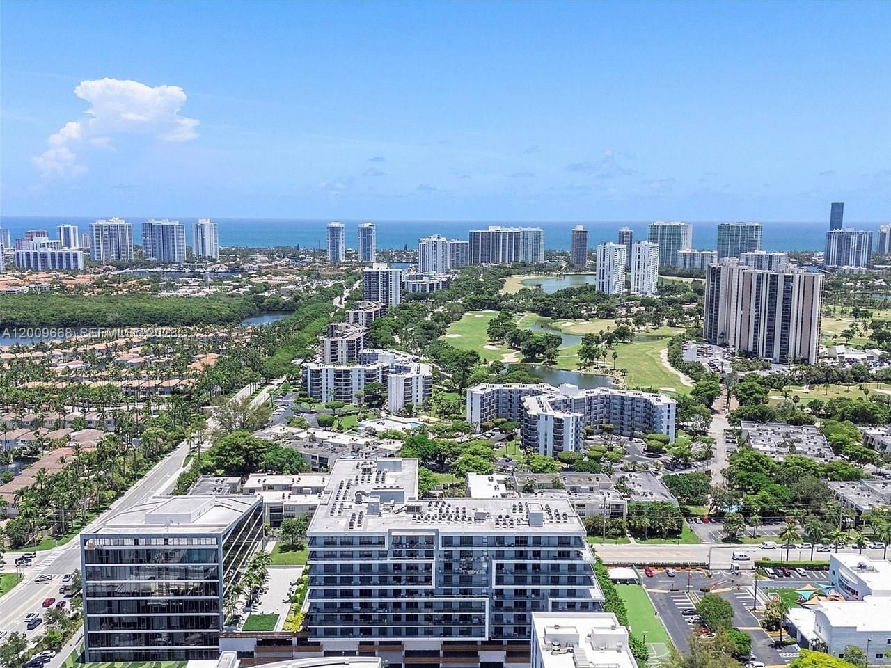 2960 NE 207th St , Unit 904, Aventura, FL 33180 Photo
