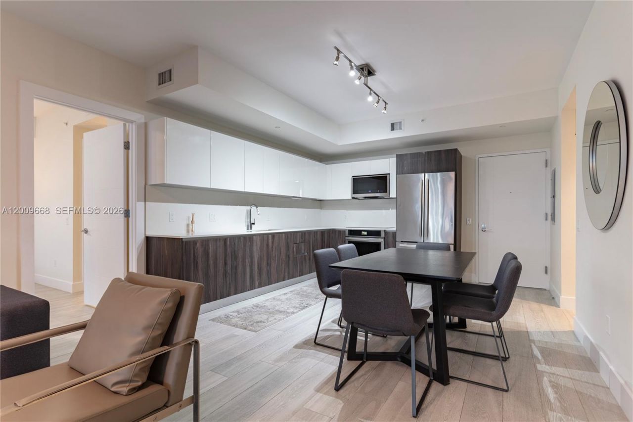 2960 NE 207th St , Unit 904, Aventura, FL 33180 Photo