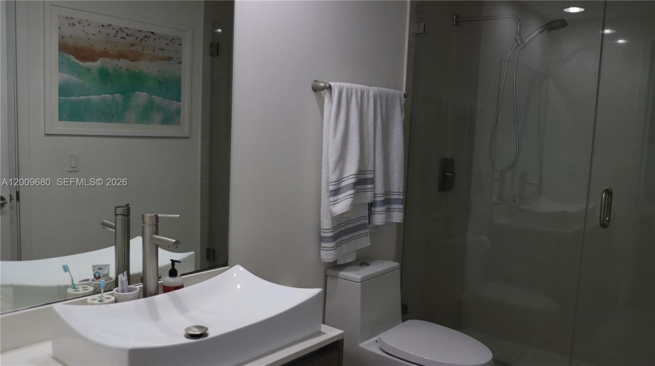 201 SW 17th Rd , Unit 606, Miami, FL 33129 Photo