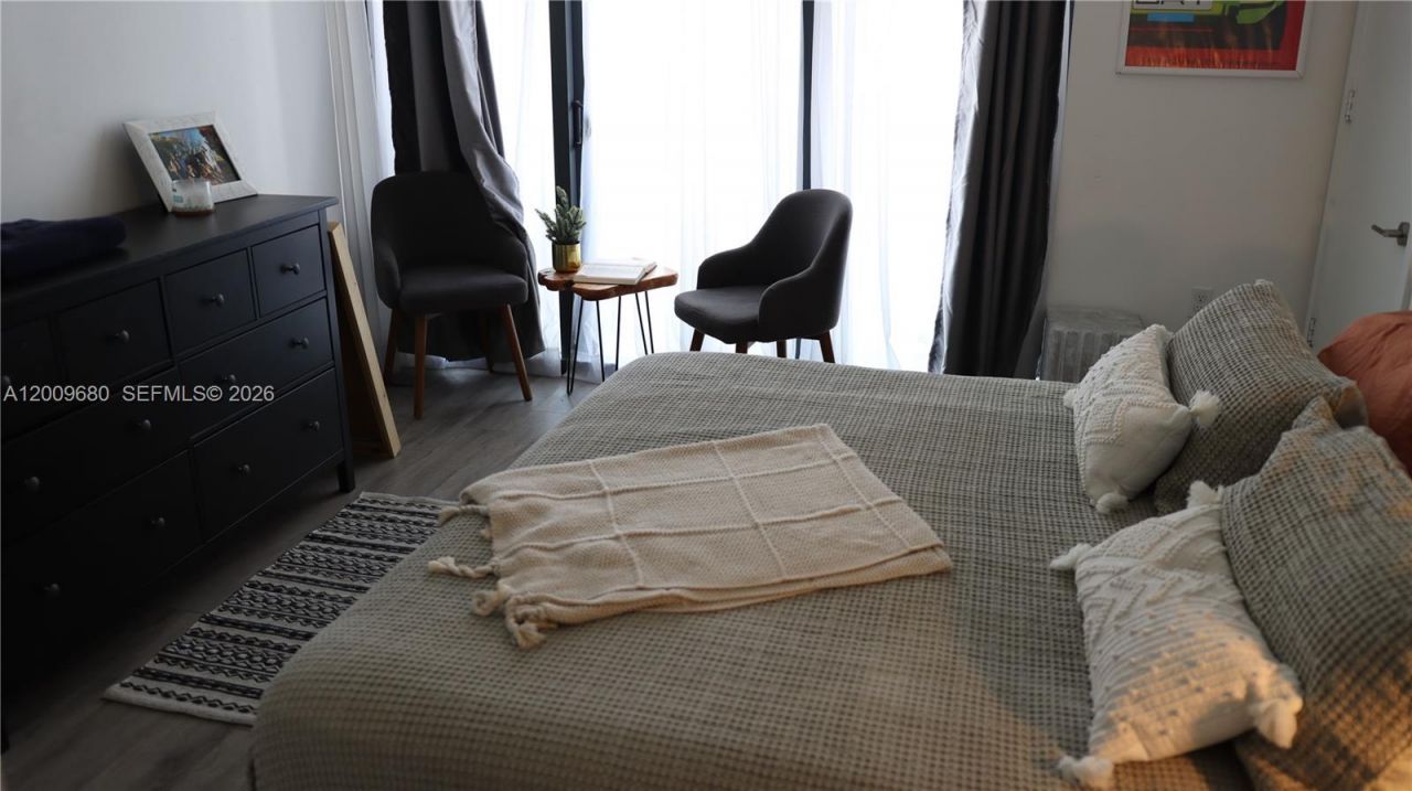 201 SW 17th Rd , Unit 606, Miami, FL 33129 Photo