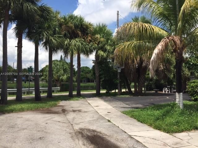 1435 NE 173rd St, North Miami Beach, FL 33162 Photo
