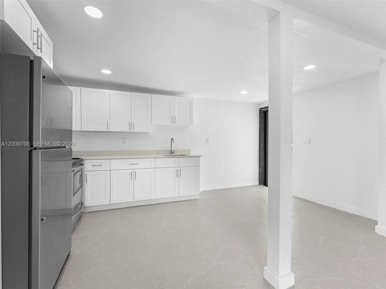 1366 W 29th St, Unit 1, Hialeah, FL 33012 Photo