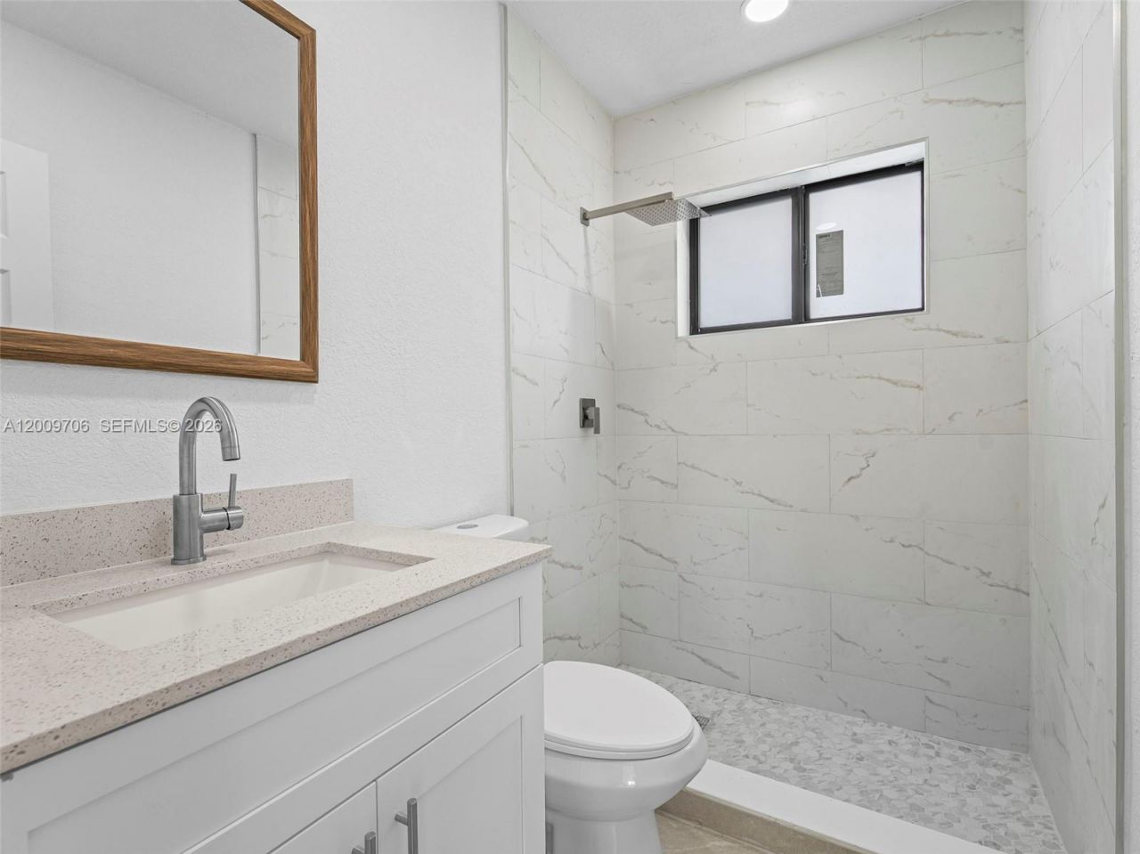 1366 W 29th St, Unit 1, Hialeah, FL 33012 Photo