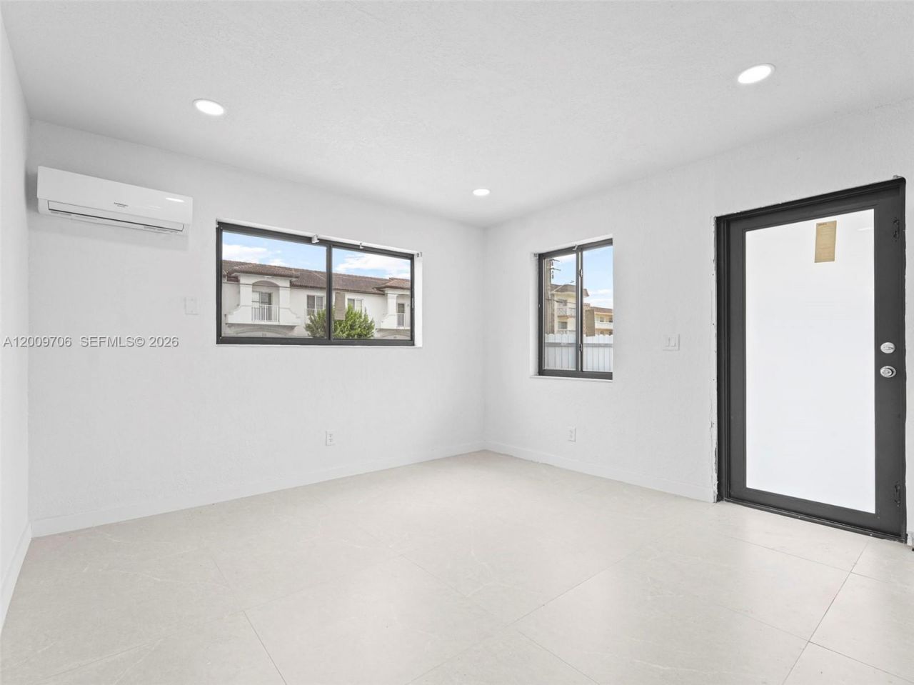 1366 W 29th St, Unit 1, Hialeah, FL 33012 Photo