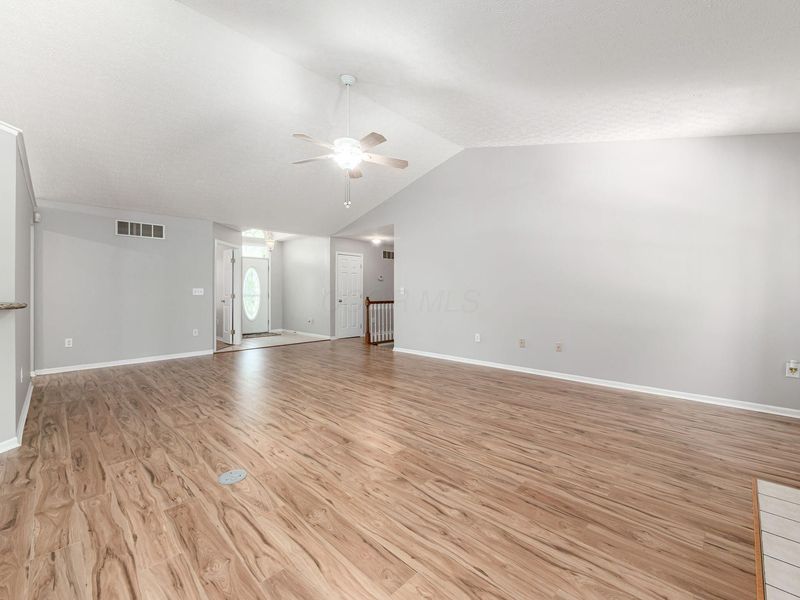 2107 Hayer Court , Lewis Center, OH 43035 Photo 14