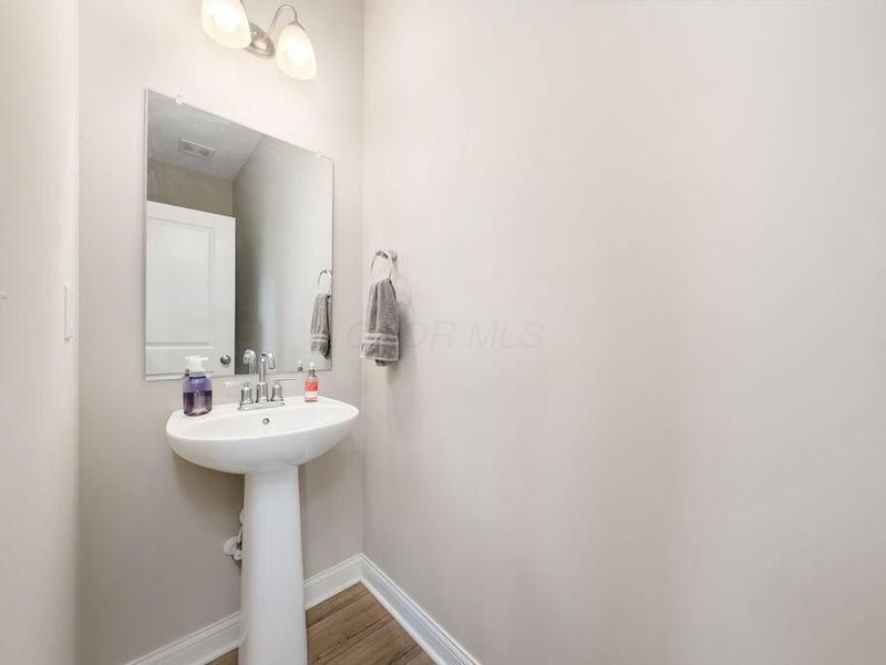 546 Clark Drive, Reynoldsburg, OH 43068 Photo 11