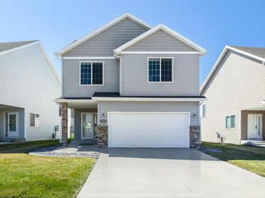 5926 56th Avenue S, Fargo, ND 58104