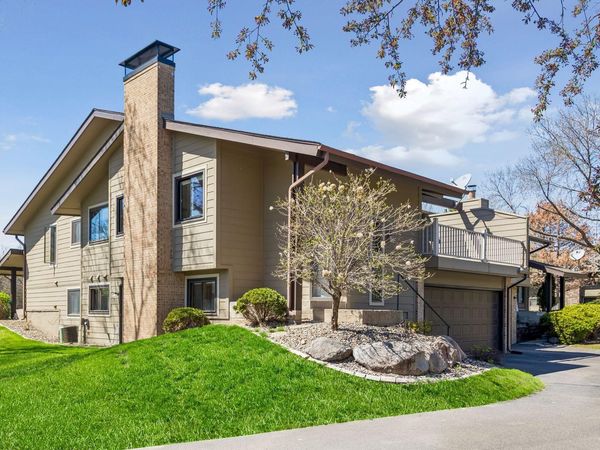 14655 Sherwood Place, Burnsville, MN 55306