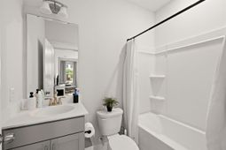 4568 Mixson Avenue photo 4