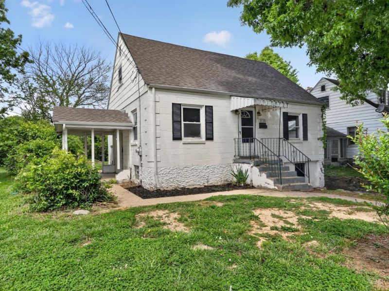 5735 Argus Road, Cincinnati, OH 45224 Photo 2