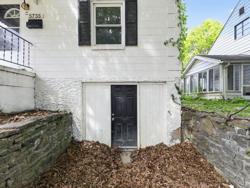 5735 Argus Road, Cincinnati, OH 45224 Photo 7