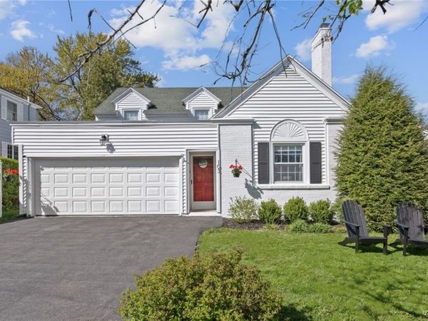 103 Pelham Road , Syracuse, NY 13214