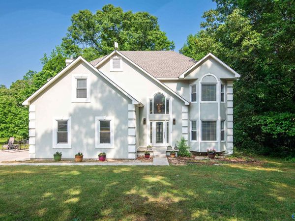 670 County Road 360, Trinity, AL 35673